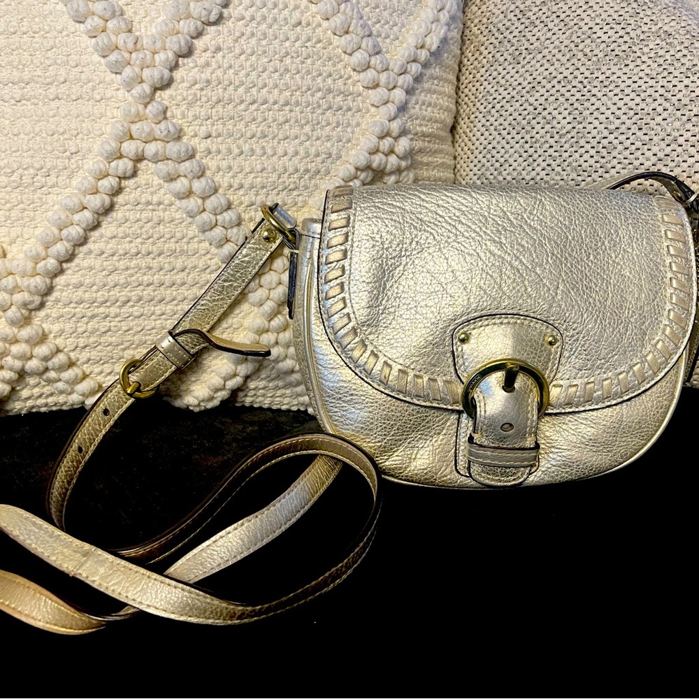 Coach Gold crossbody saddle bag style purse